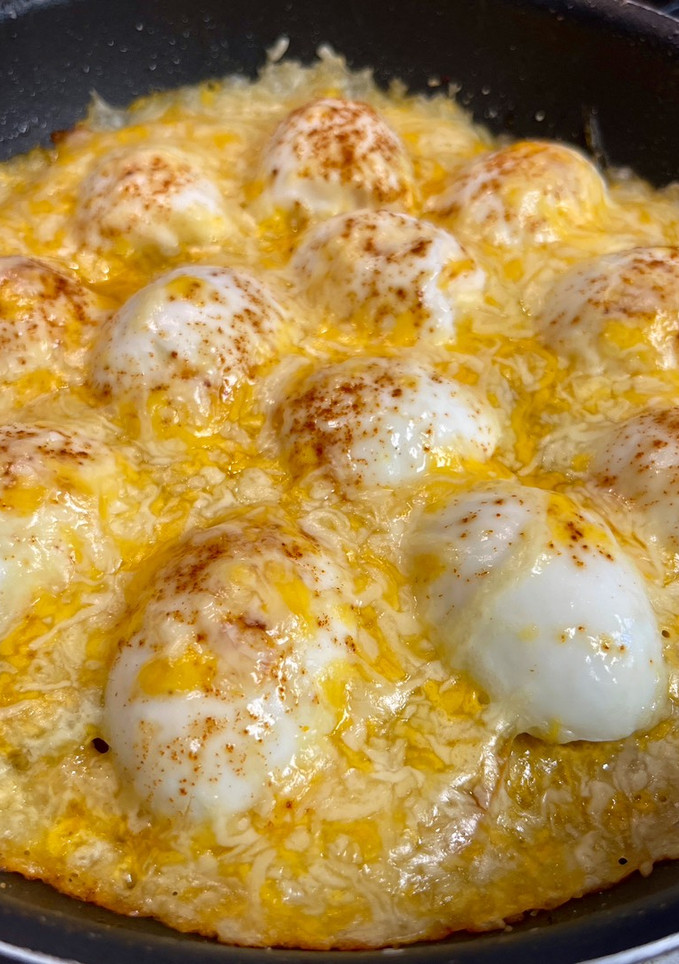 Una foto de Huevos turcos (Çılbır - chil-bir)