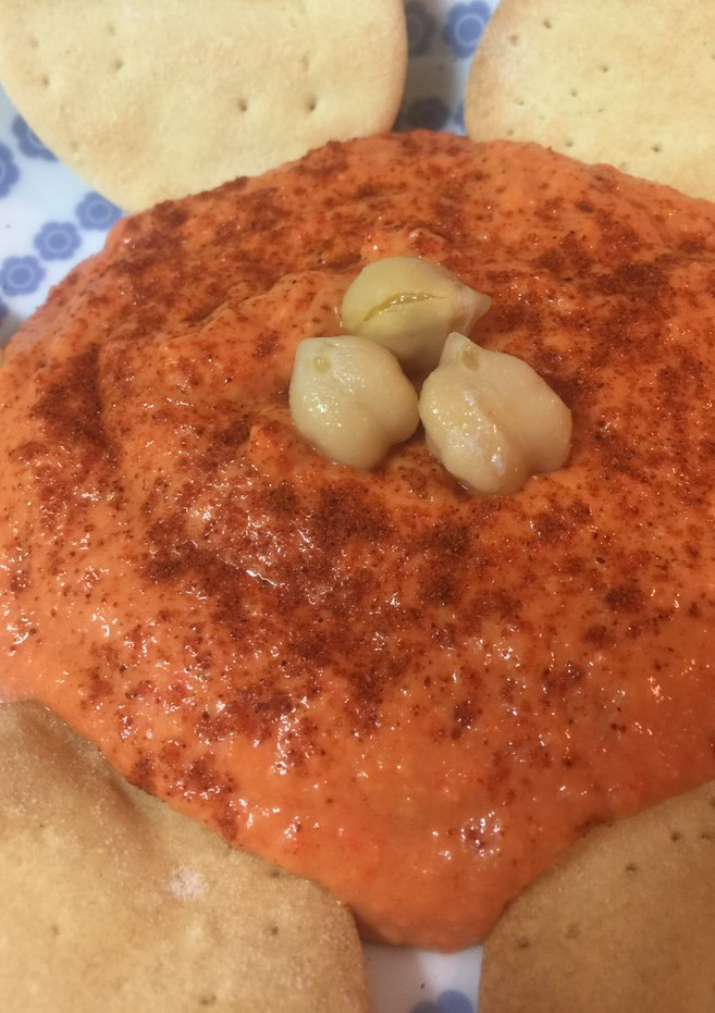 Una foto de Hummus con pimiento rojo Thermomix