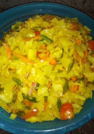 A picture of Steamed veggies.