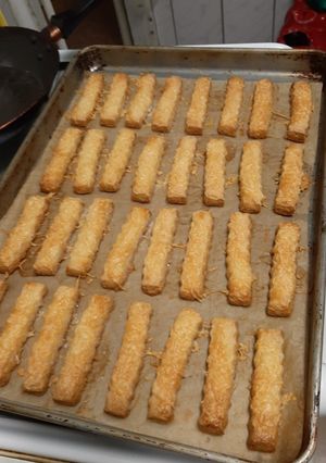 Sajtos rúd a legegyszerűbben, munkatársamtól kaptam a receptet recept fotója