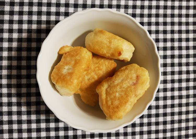 Recipe of Speedy Crispelle con mortadella e provola
