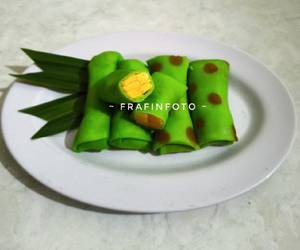 Masakan Populer Dadar gulung isi mangga Nikmat Lezat