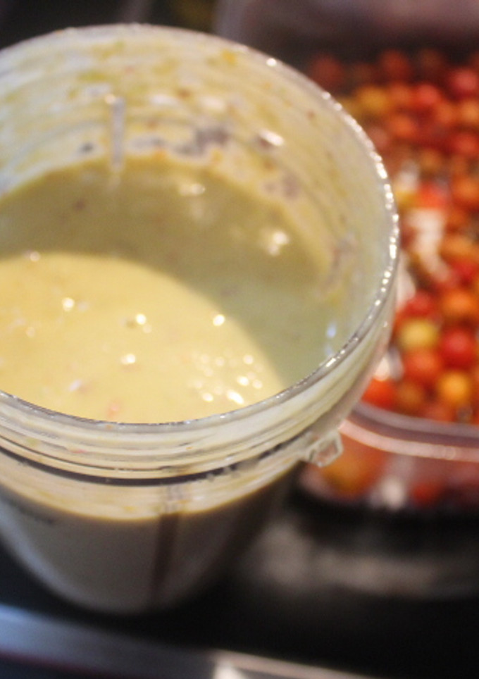 Una foto de Gazpacho de cherry y peras con vinagre de arroz