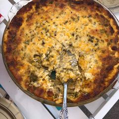 A picture of Green Chili Cheese dip.