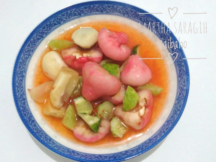 Bagaimana Menyiapkan Asinan jambu air,salak dan timun Anti Gagal