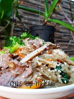 Hình của món Miến trộn thập cẩm.
