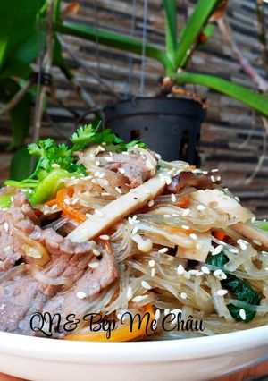 Hình của món Miến trộn thập cẩm.