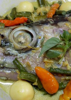 Foto resep Gulai kepala ikan + telur puyuh and kacang panjang