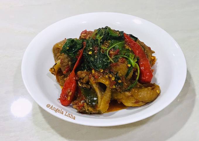 Ayam woku manado