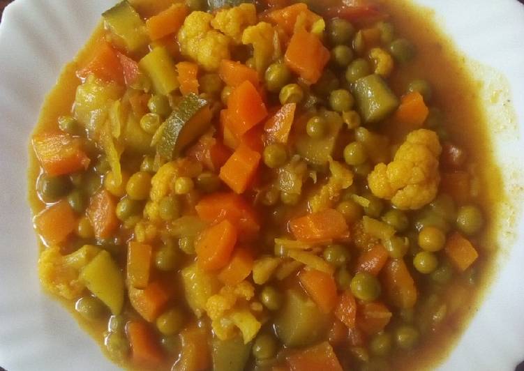 Recipe of Award-winning Vegetable curry
