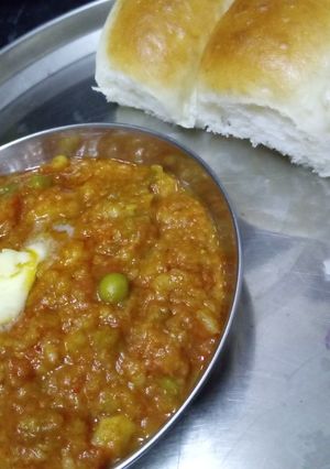 A picture of Pav bhaji.