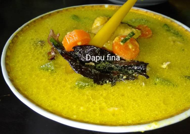 Resep Soto medan daging ayam wortel Yang Bisa Manjain Lidah