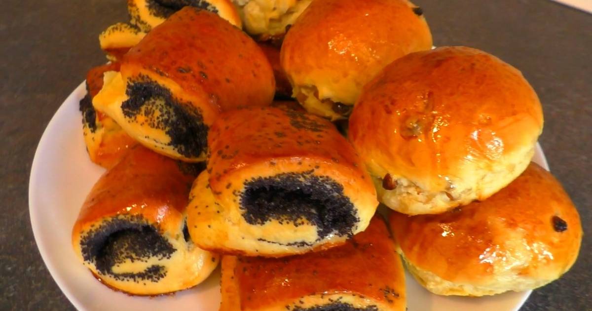 Дрожжевые булочки-подушки с маком и сахаром — рецепт с фото