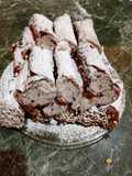 Cannoli siciliani al cioccolato fondente