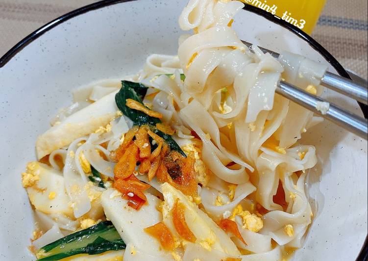 Langkah Mudah untuk Memasak Kwetiau Kuah, Enak