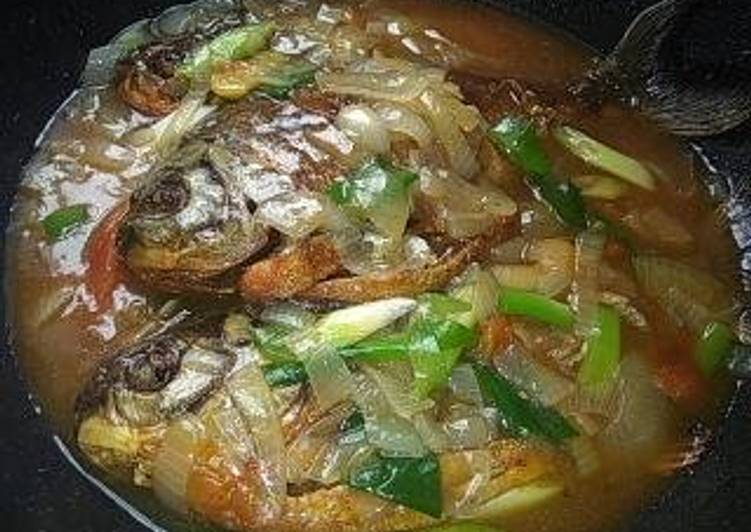 Ikan bawal asam manis pedas