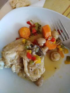 Una foto de Pollo guisado