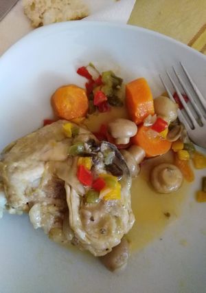 Una foto de Pollo guisado