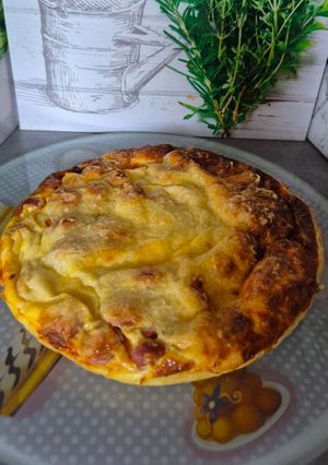 Une photo de 🌭🧀 La Tarte Gourmande des Petits Chefs Saucisses de Strasbourg & Fromage Fondant 😃