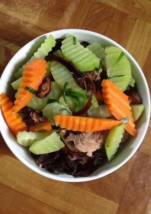 Hình của món Canh xương hầm củ quả.
