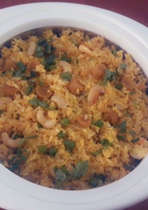 A picture of Gatte ka pulav.