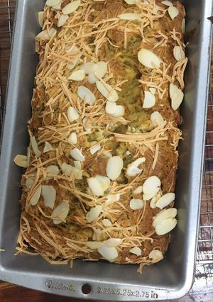 Foto resep Banana Loaf Praktis 7 Bahan