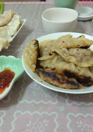 鍋貼 的食譜成品照片