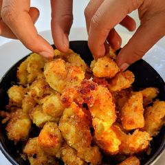 A picture of Chicken popcorn.