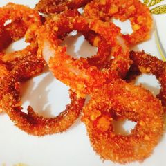 A picture of Cheetos onion rings fritters.