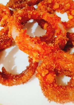 A picture of Cheetos onion rings fritters.