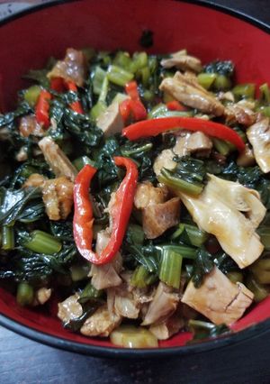 A picture of Pickled Cabbage & Shredded Duck Vermicelli雪菜鴨絲湯米.