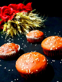 عکسی از دستور کاپ کیک شکلاتی کنجدی یک تخم مرغی😋😍