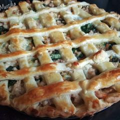 A picture of Chicken pie.