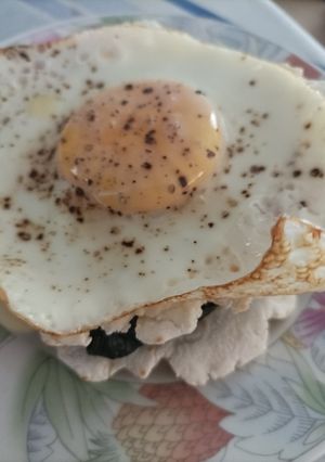 Une photo de Tortilla fromage épinards et oeuf
