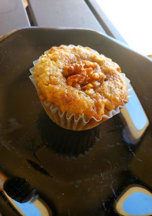 A picture of Canna-banana-zucchini micromuffins.