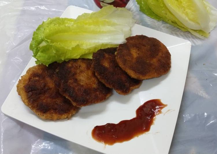 Homemade Crisp Chicken Burger Patties