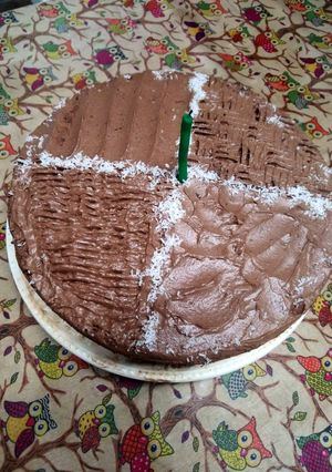 Una foto de Torta de cumpleaños sencilla
