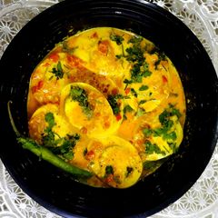 A picture of Malai Egg Curry.