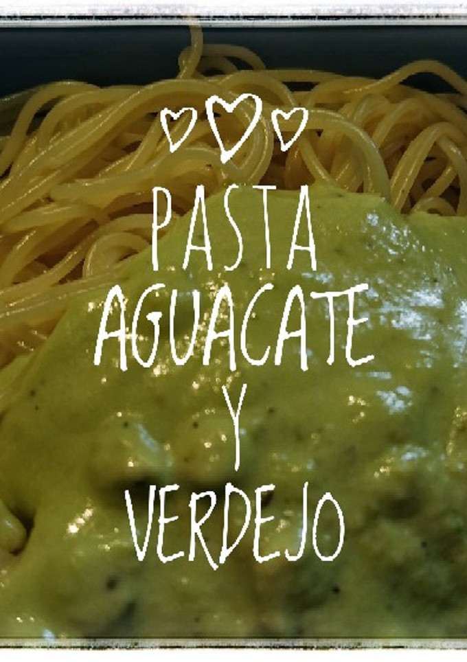 Una foto de Pasta Aguacate y Verdejo