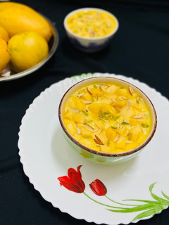 A picture of Mango Rabdi.
