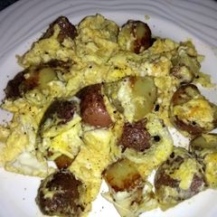 A picture of Fast & cheesy breakfast scramble.