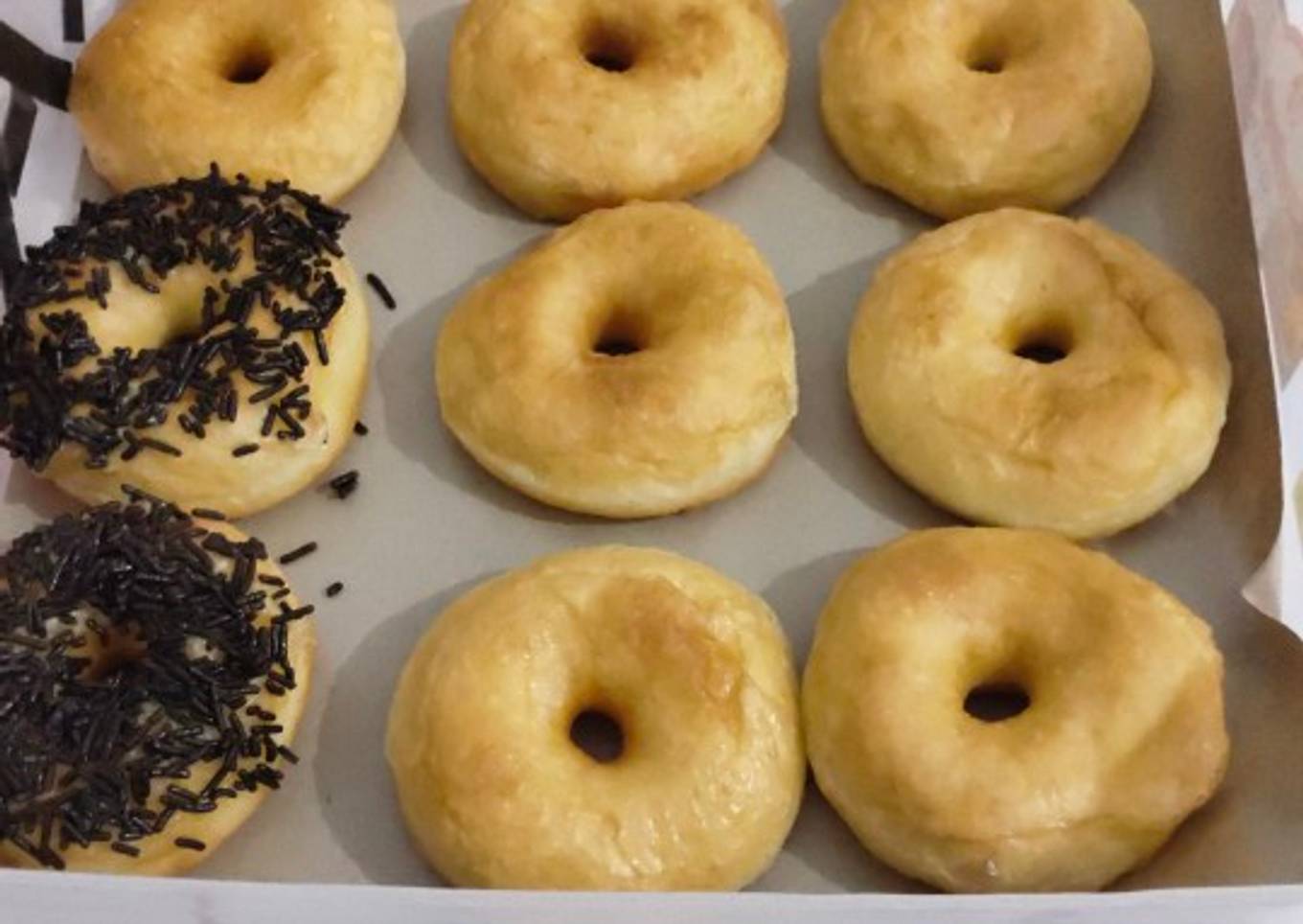 6. Donat Kampung