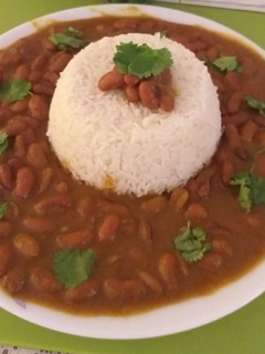 राजमा चावल(Rajma Chawal recipe in hindi) रेसिपी मुख्य फोटो