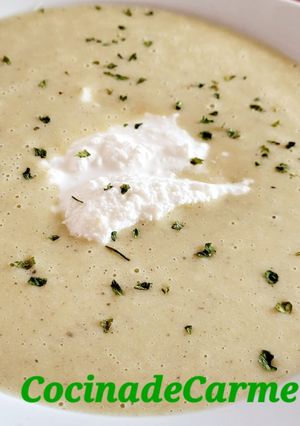 Una foto de Crema de hortalizas con requesón