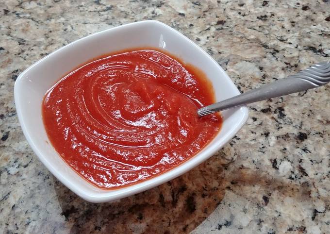 Fresh Tomato Soup recipe main photo