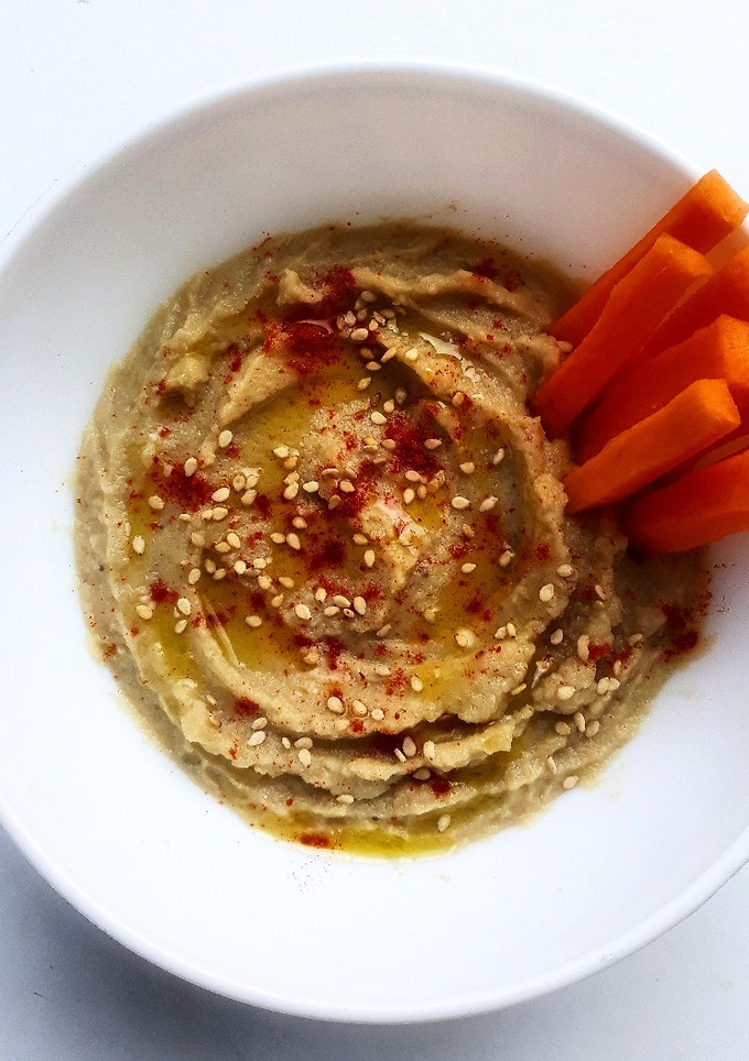 Una foto de 🍆 Hummus de berenjena 🍆