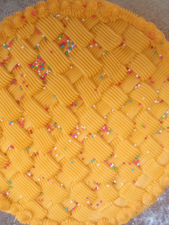 A picture of Basket buttercream cake.