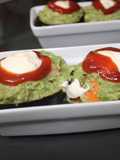 Aguacates rellenos de surimi