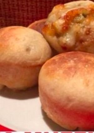 A picture of Pizza muffins.