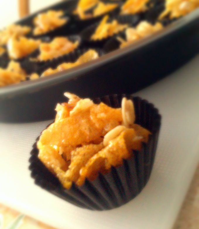 A picture of No Bake Honey 'Flakes.